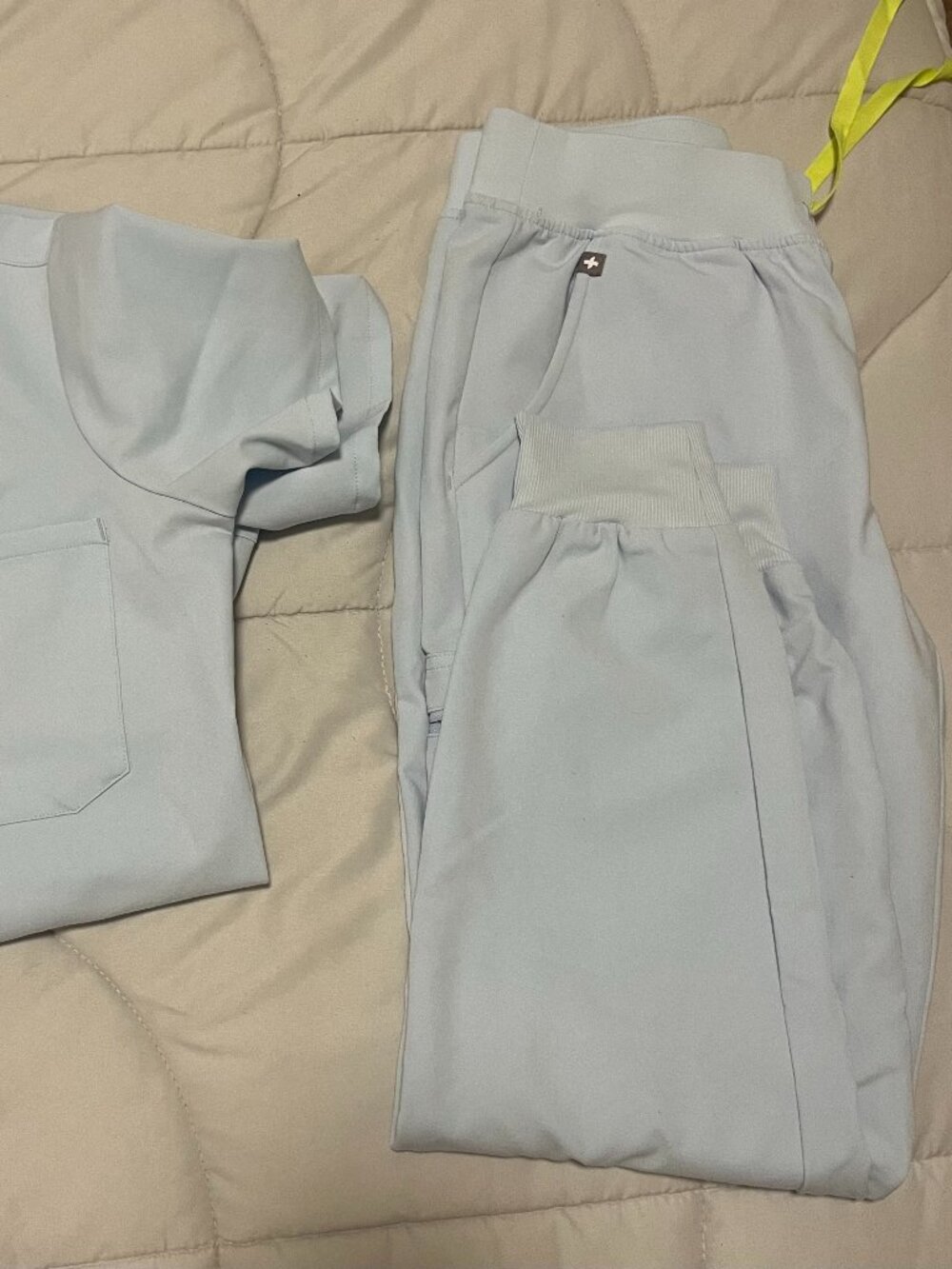 Light blue Figs Scrubs - Picture 2 of 2